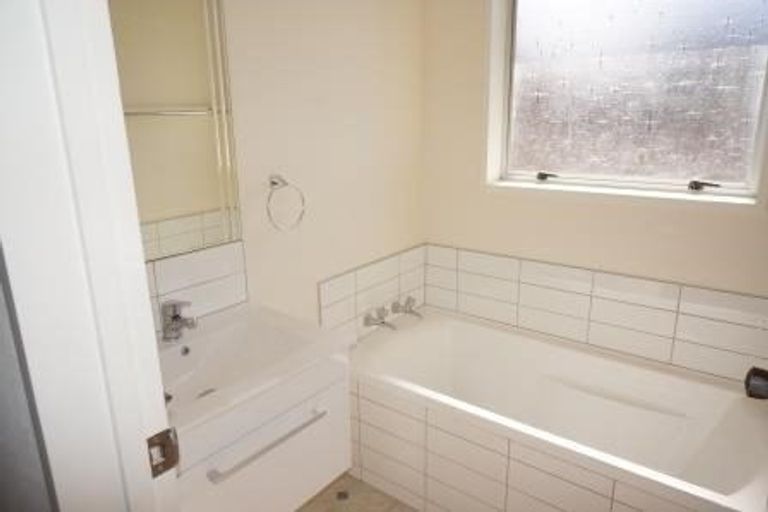 Photo of property in 8 Hegan Place, Rangiora, 7400