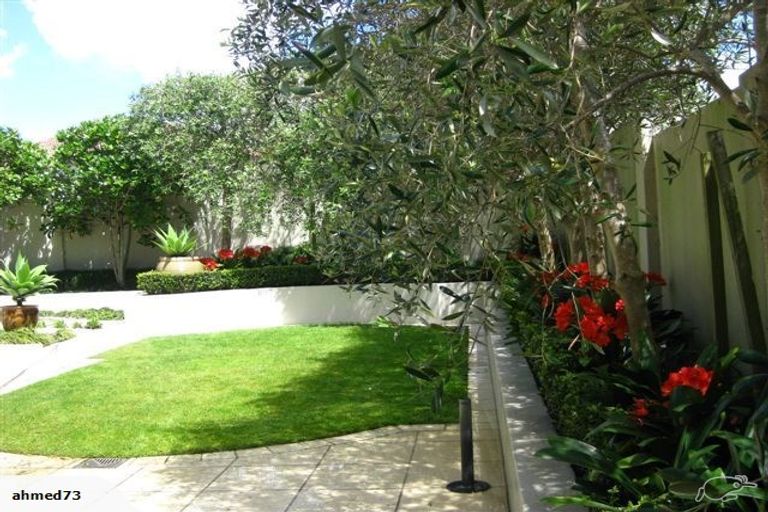 Photo of property in 364 Pinecrest Drive, Gulf Harbour, Whangaparaoa, 0930