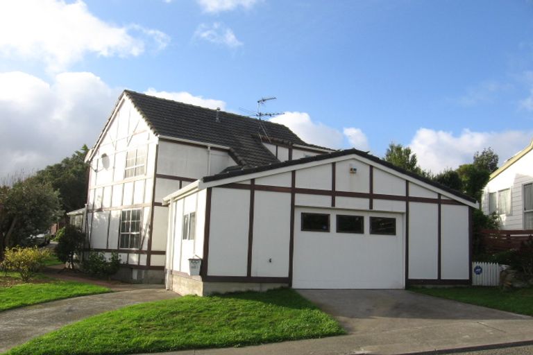 Photo of property in 5 Cambrian Street, Churton Park, Wellington, 6037