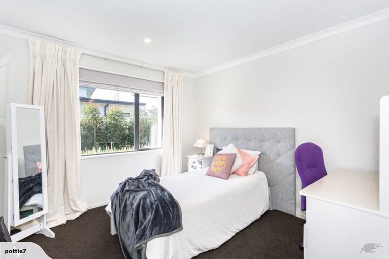 Photo of property in 43 Oakley Drive, Prebbleton, 7604