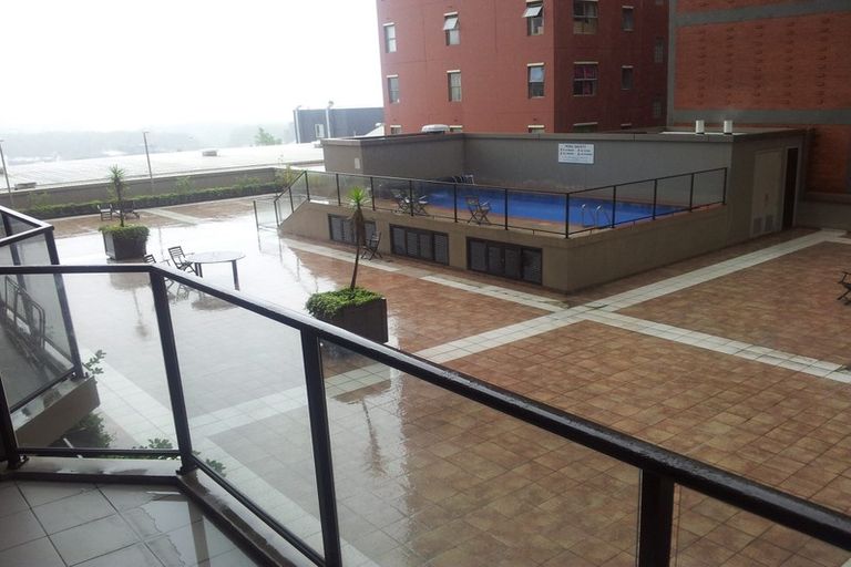 Photo of property in The Imperial Gardens Apartments, 115/135 Hobson Street, Auckland Central, Auckland, 1010