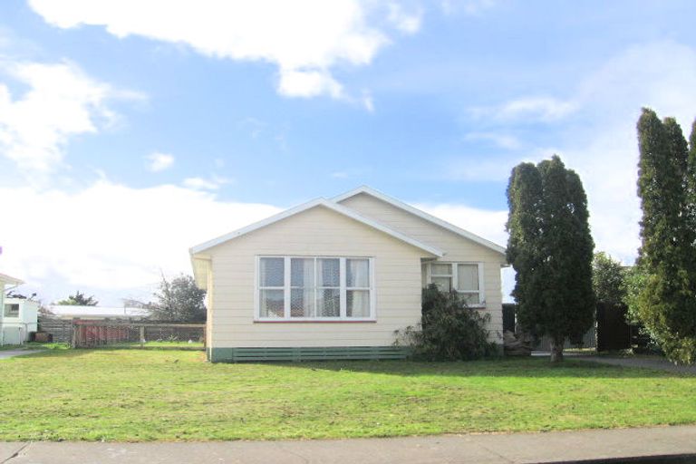 Photo of property in 34 Arbroath Avenue, Flaxmere, Hastings, 4120