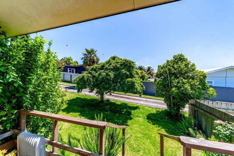 Photo of property in 100 Porangahau Road, Waipukurau, 4200