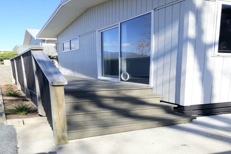 Photo of property in 104 Carthew Street, Okato, 4335