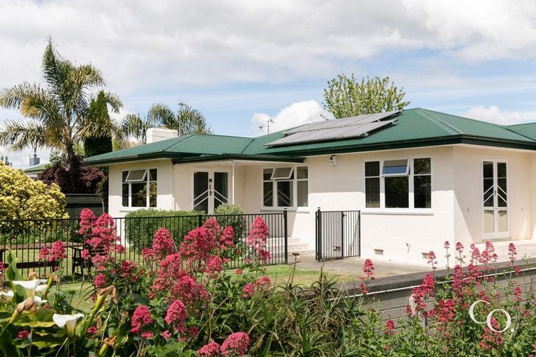 Photo of property in 24 Mill Road, Clive, 4102