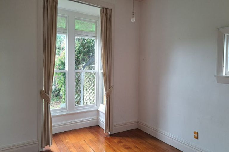 Photo of property in 43 Clissold Street, Merivale, Christchurch, 8014