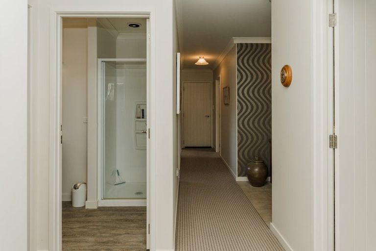 Photo of property in 24 Lansdowne Street, Mayfield, Blenheim, 7201