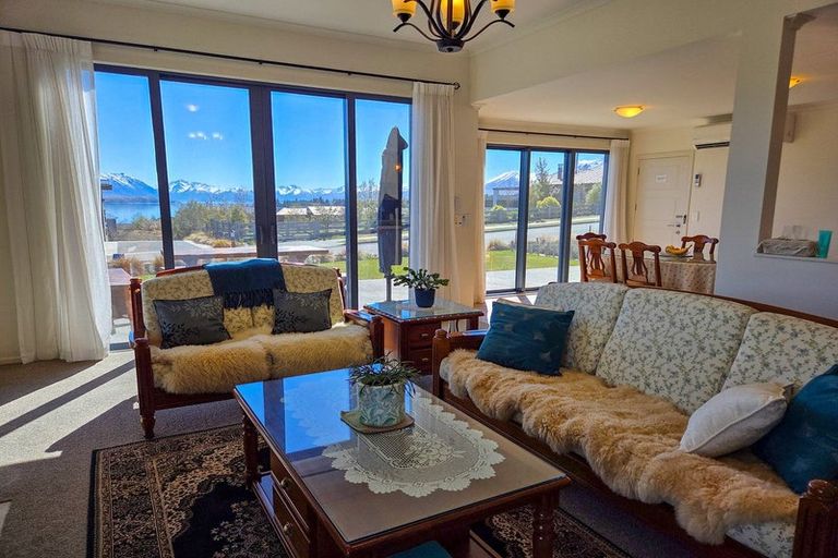 Photo of property in 1 Manning Place, Lake Tekapo, 7999