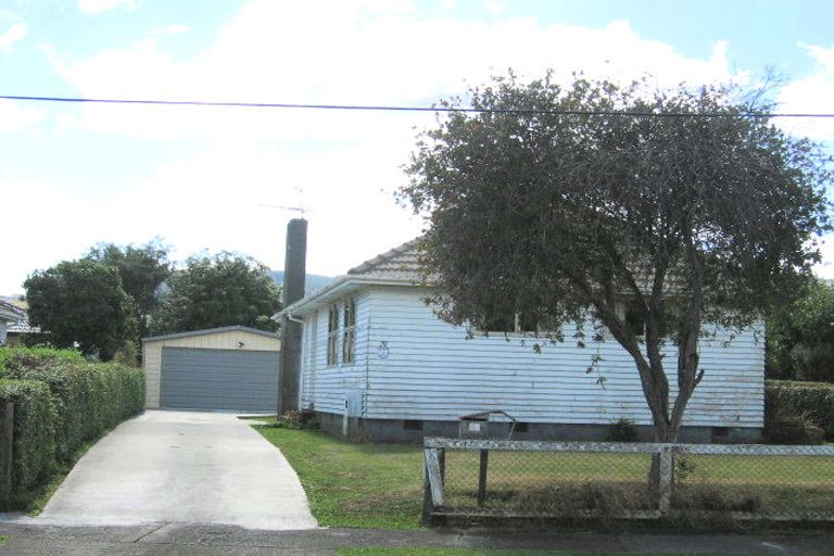 Photo of property in 28 Sheridan Crescent, Trentham, Upper Hutt, 5018