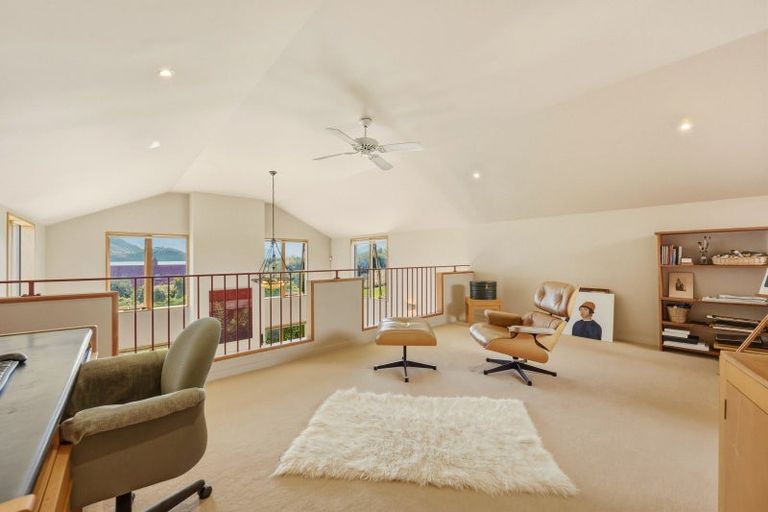 Photo of property in 3 Atherton Place, Wanaka, 9305