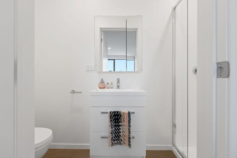 Photo of property in 1 Ara Waione, Omokoroa, 3114