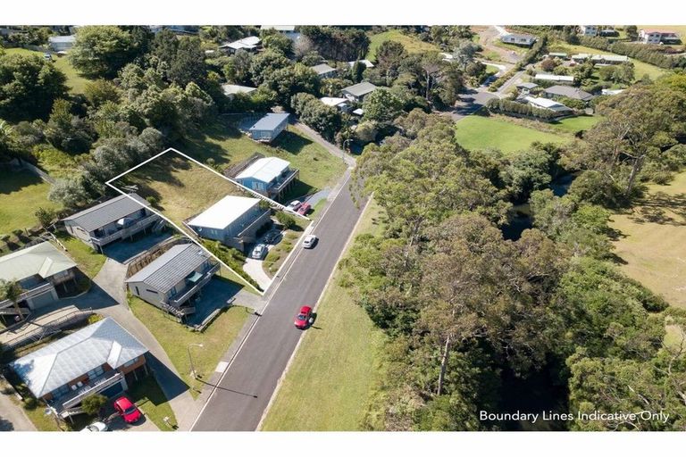 Photo of property in 24 Amokura Drive, Kerikeri, 0230