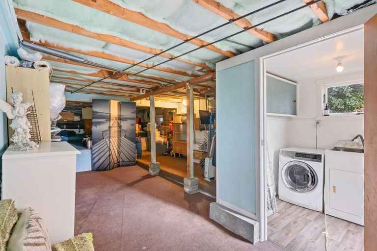 Photo of property in 43 Alton Avenue, Hillcrest, Auckland, 0627