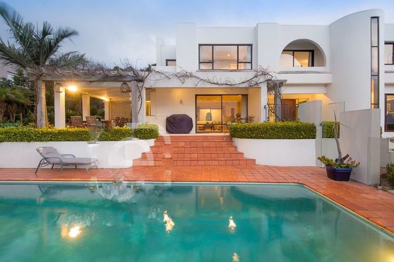 Photo of property in 19 Manurere Avenue, Takapuna, Auckland, 0622