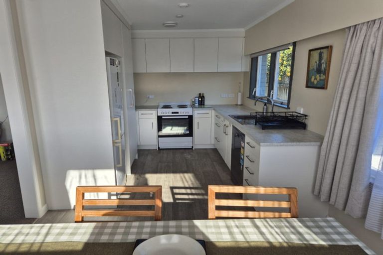 Photo of property in 18 Berkley Avenue, Hillcrest, Hamilton, 3216