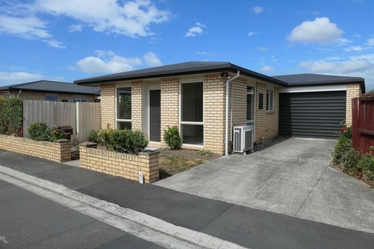 Photo of property in 21/13 Sylvan Street, Hillmorton, Christchurch, 8024