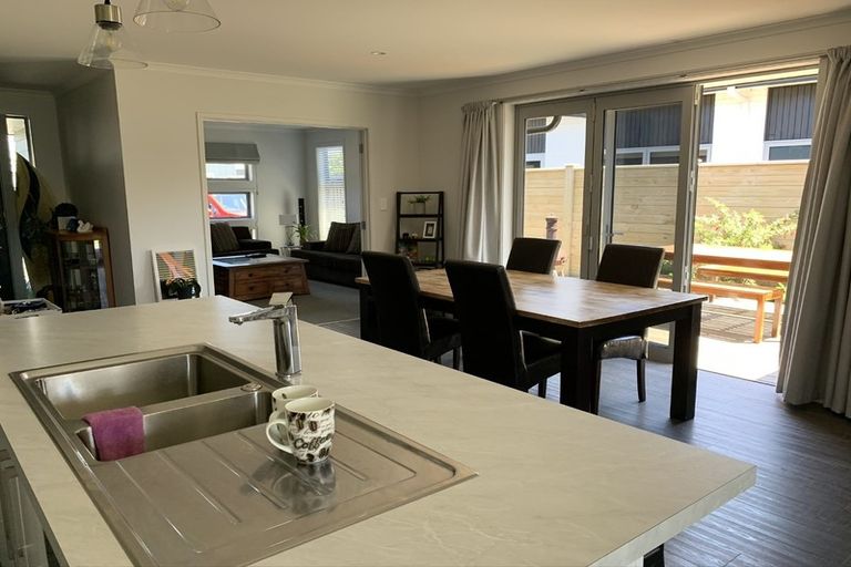 Photo of property in 553 Grenada Street, Papamoa Beach, Papamoa, 3118