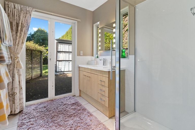 Photo of property in 98 Tangiteroria Lane, Pauanui, Hikuai, 3579