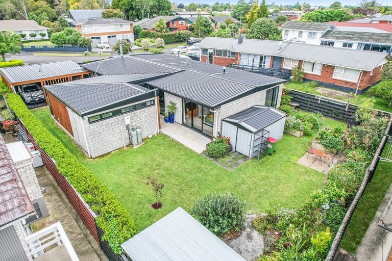 Photo of property in 21 Samuel Place, Queenwood, Hamilton, 3210