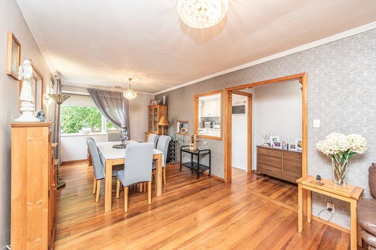Photo of property in 31 Brassey Road, Saint Johns Hill, Whanganui, 4500