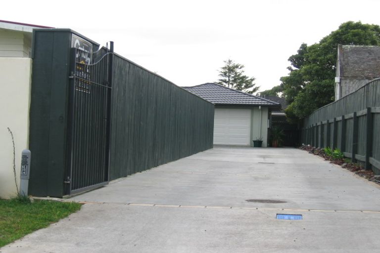 Photo of property in 104 Atawhai Road, Fitzherbert, Palmerston North, 4410