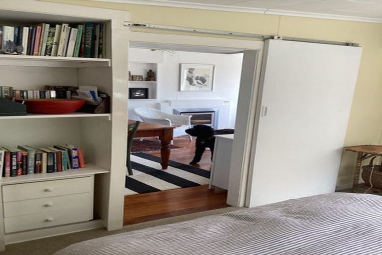 Photo of property in 103 Messenger Terrace, Oakura, 4314