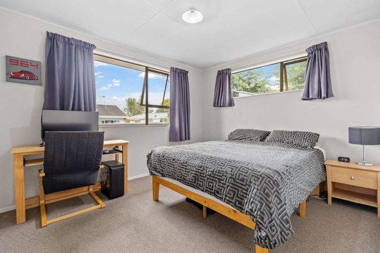 Photo of property in 20 Glengarry Place, Hilltop, Taupo, 3330
