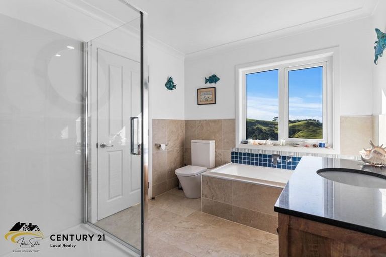 Photo of property in 1096f Awhitu Road, Pollok, Waiuku, 2683