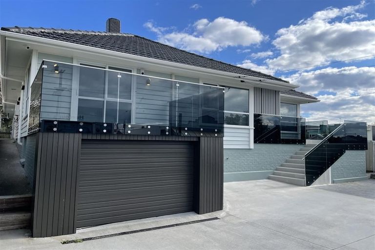 Photo of property in 3 Mount Albert Road, Mount Albert, Auckland, 1025
