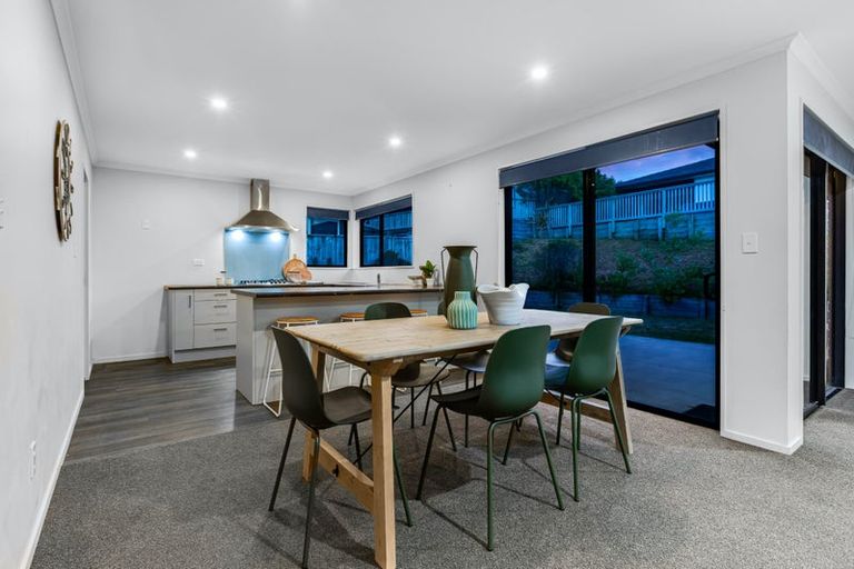 Photo of property in 5 Ihakara Arthur Lane, Aotea, Porirua, 5024