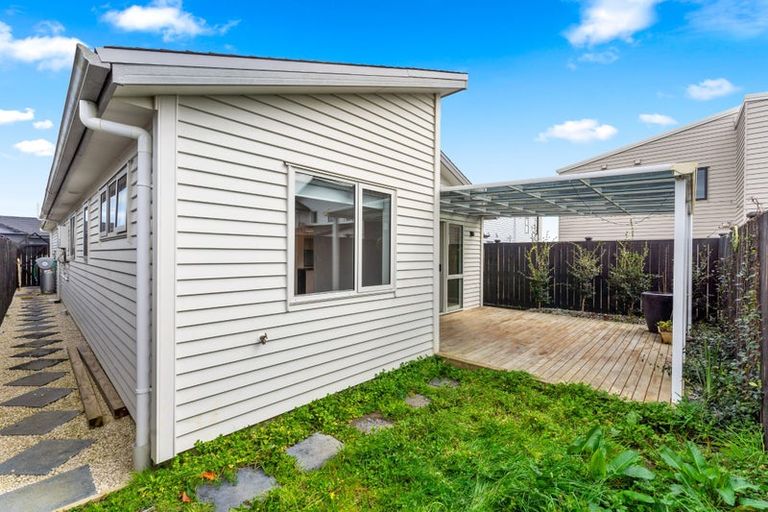 Photo of property in 19 Tidal View Road, Karaka, Papakura, 2113