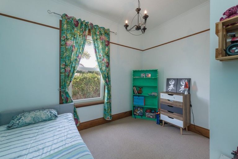 Photo of property in 51 Waimea West Road, Brightwater, 7022