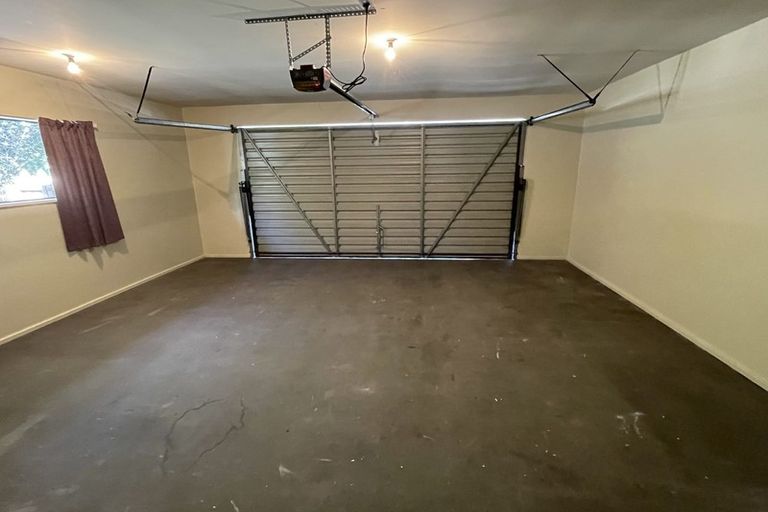 Photo of property in 134 Racecourse Road, Sockburn, Christchurch, 8042