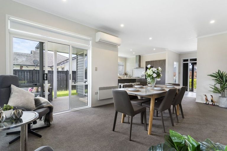 Photo of property in 15 Turua Rise, Karaka, Papakura, 2113