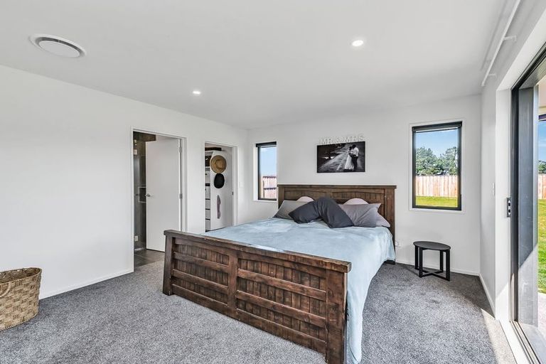 Photo of property in 9 Huntaway Lane, Dunsandel, 7682