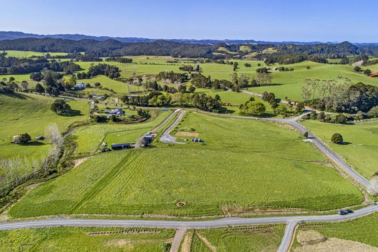 Photo of property in 2 Cranston Lane, Whareora, 0175