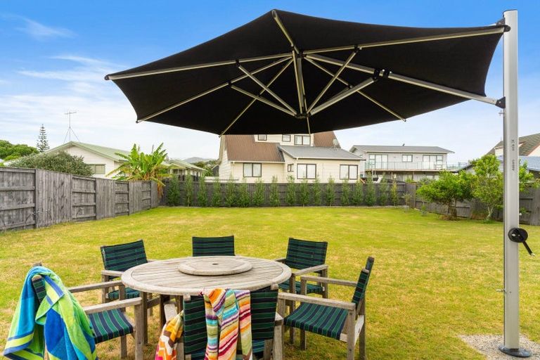 Photo of property in 107 Rangi Avenue, Whangamata, 3620