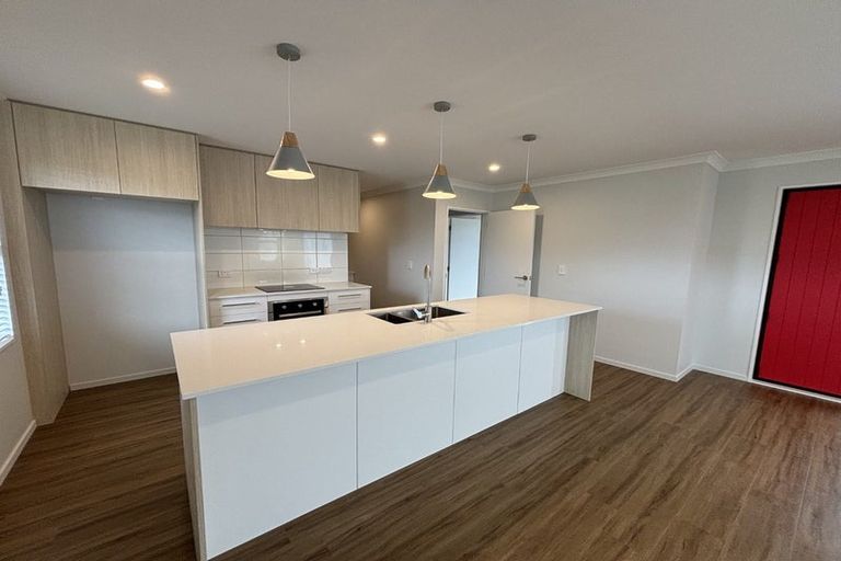 Photo of property in 16a Lenton Street, Aranui, Christchurch, 8061