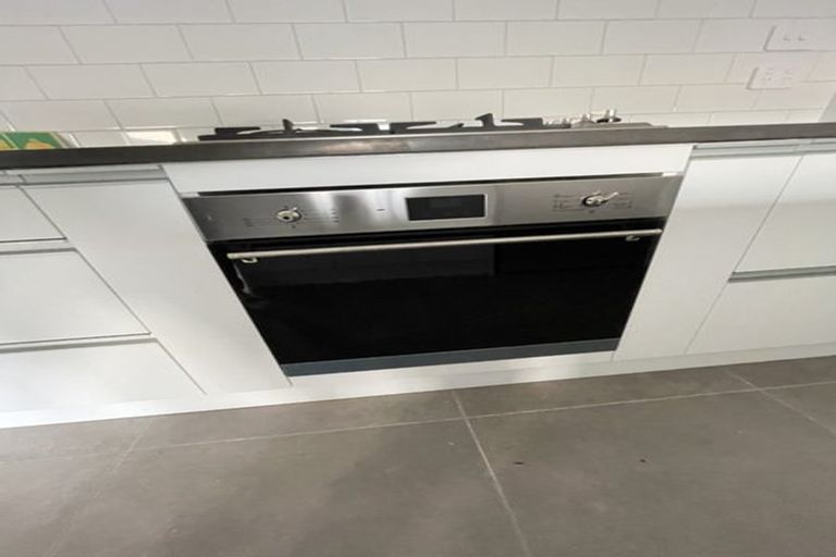 Photo of property in 145e The Parade, Island Bay, Wellington, 6023