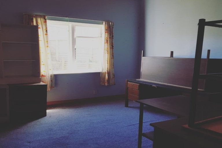 Photo of property in 60 Walter Street, The Glen, Dunedin, 9011