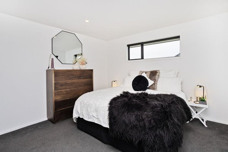 Photo of property in 12 Pegasus Place, Seaward Bush, Invercargill, 9812