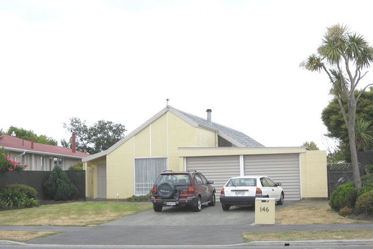 Photo of property in 146 Queenspark Drive, Parklands, Christchurch, 8083