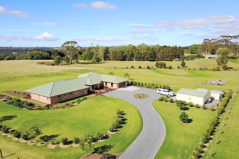 Photo of property in 415 Te Ahu Ahu Road, Waimate North, Kaikohe, 0472