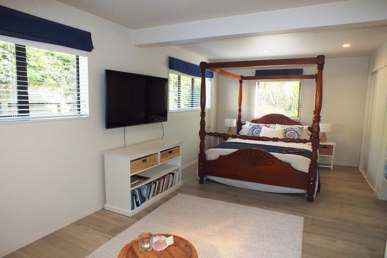 Photo of property in 74 Kestrel Heights, Arkles Bay, Whangaparaoa, 0932