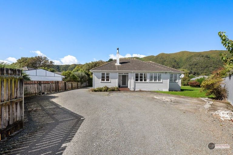 Photo of property in 15 Galway Street, Waterloo, Lower Hutt, 5011