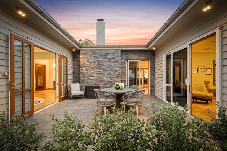 Photo of property in 26a Cameron Road, Bluff Hill, Napier, 4110