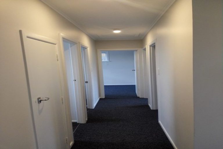 Photo of property in 72a La Trobe Street, Pakuranga Heights, Auckland, 2010