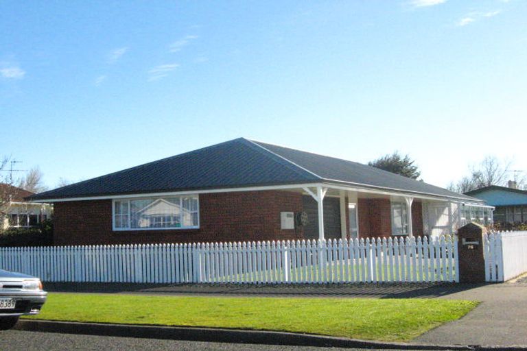 Photo of property in 76-78 Herriot Street, Richmond, Invercargill, 9810