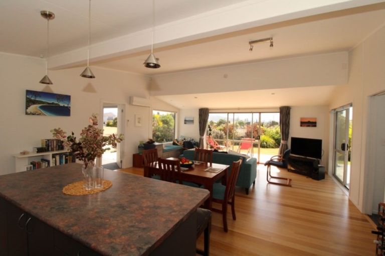Photo of property in 139 Harbour Drive, Matarangi, Whitianga, 3592