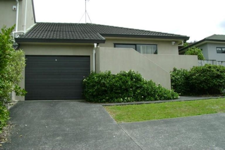 Photo of property in 55 Caribbean Drive, Unsworth Heights, Auckland, 0632